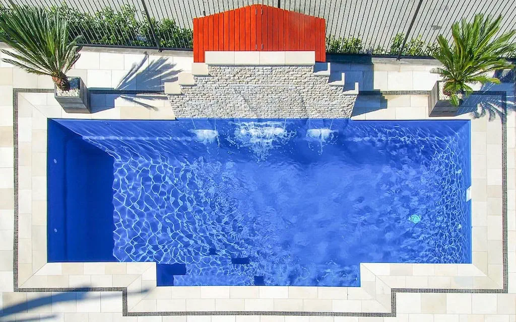 Leisure-Pools-Elegance-Sapphire-Blue-stunning-color-options Leisure Pools Cincinnati offers you a full range of fiberglass pool colors