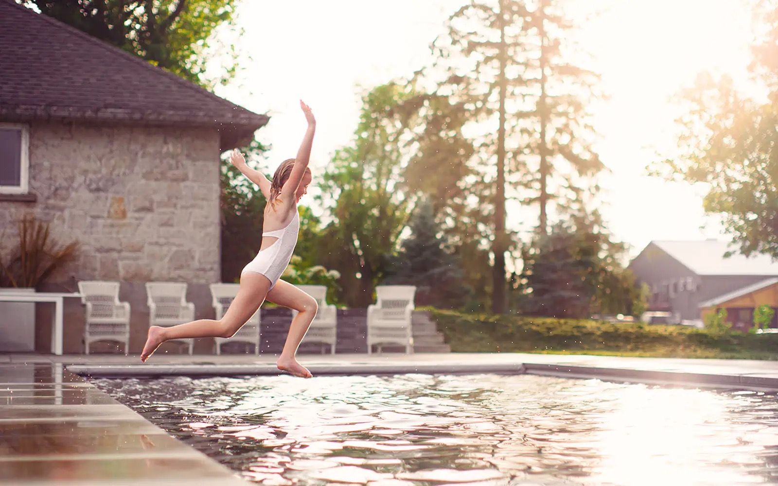 Leisure-Pools-dealer-contact-hero Contact your fiberglass pool builder for Northern Kentucky